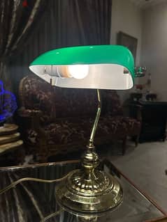 English desk lamp green shadeلمبادير مكتب دراسي انتيك اوبالين اصلي