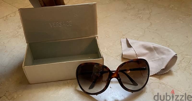 Versace Sunglasses Original & New Condition 3