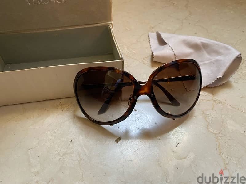 Versace Sunglasses Original & New Condition 4