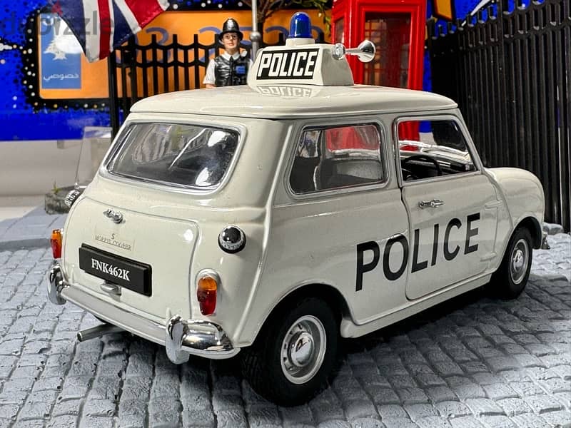 50% OFF! Promo 1/18 diecast Mini Cooper-S Police HTF  By Kyosho 4