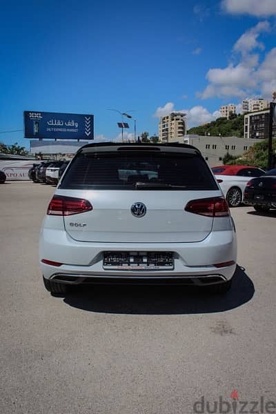 Volkswagen Golf TSI 2019 1