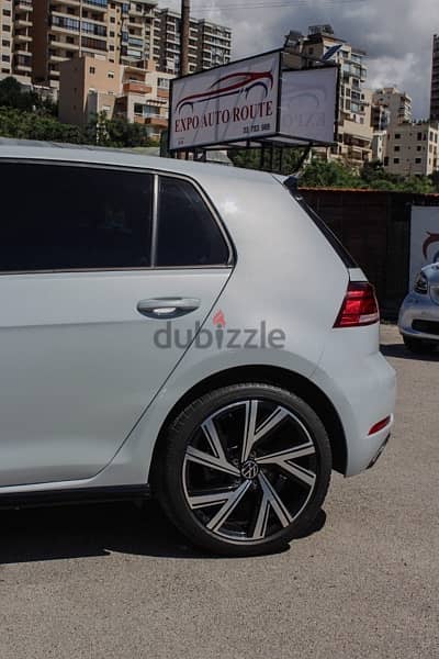 Volkswagen Golf TSI 2019 10