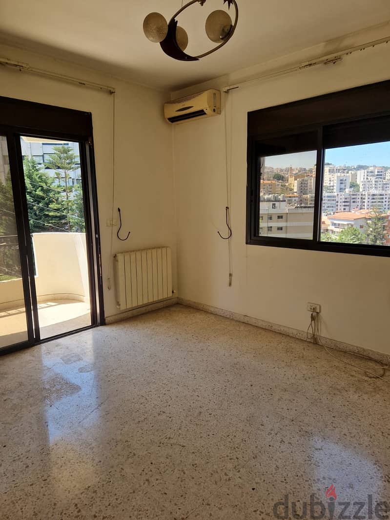 135 Sqm | Fully decorated Apartment In Dik El Mehdi | Sea View 5