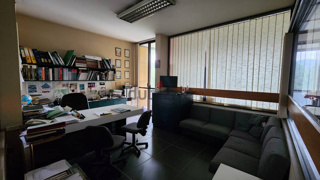 Office For Sale In Louaizeh - مساحة مكتبية للبيع في اللويزة 6