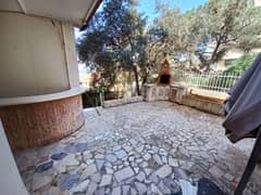 Renovated Apartment with garden for rent in Naqqacheشقة مجددة مع حديقة