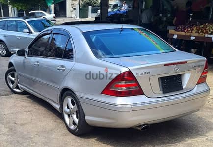 Mercedes-Benz C-Class 2005