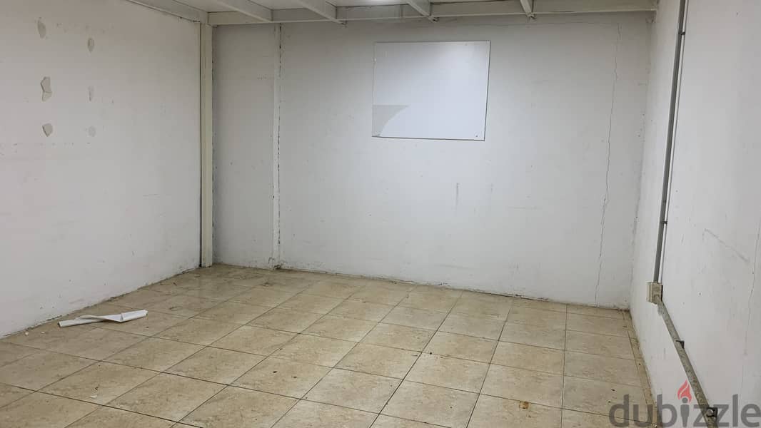 RWB232MT - Shop for rent in Jbeil 6