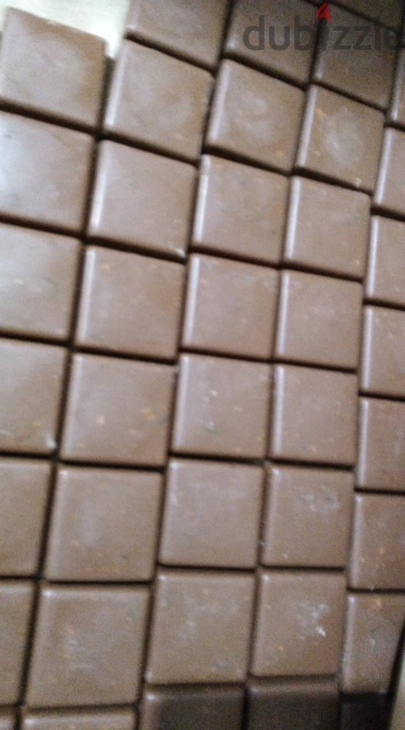 Belgium chocolate 1st quality calbault for sale. Price is 25 usd for q 9