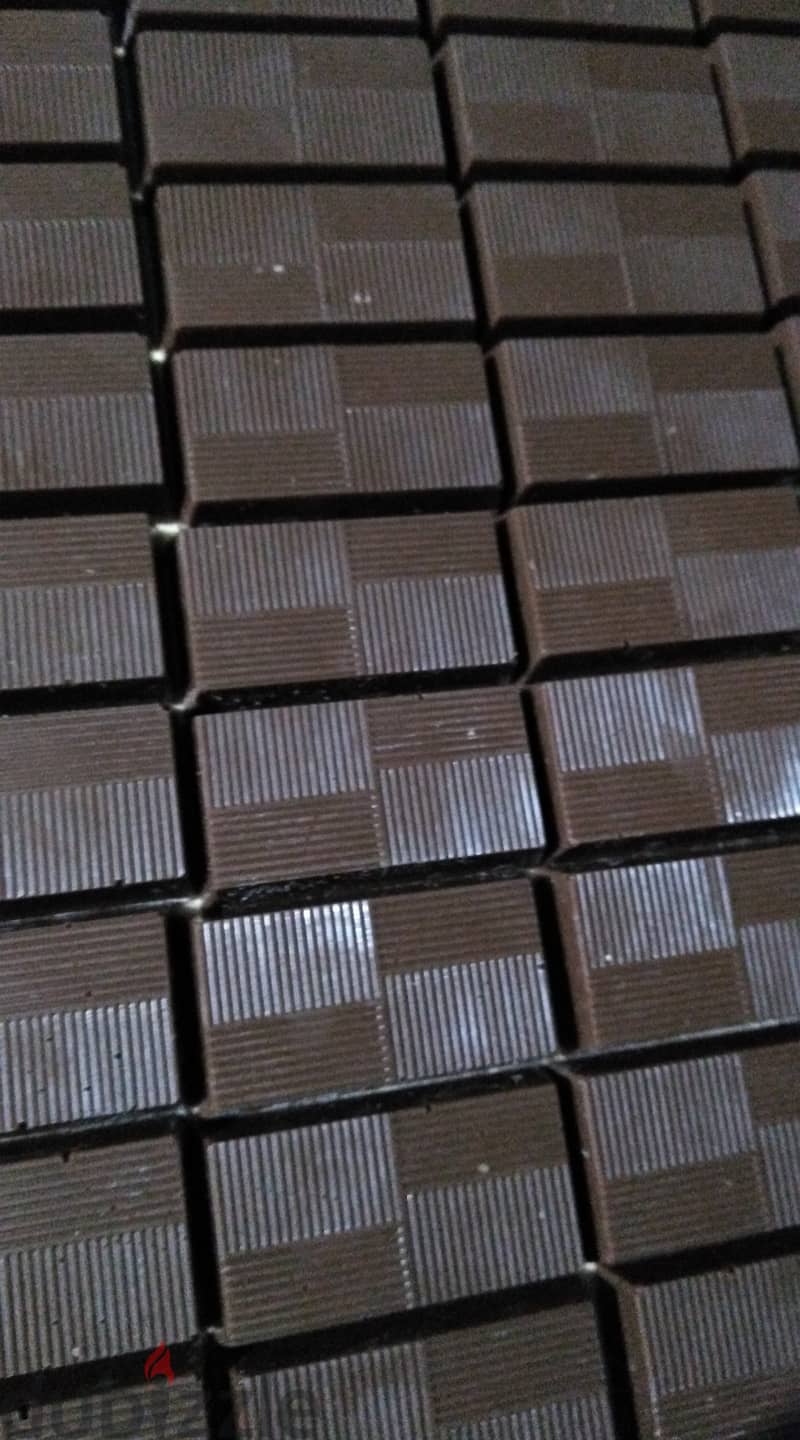 Belgium chocolate 1st quality calbault for sale. Price is 25 usd for q 11