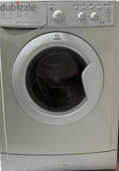 Washing machine INDESIT 2 in 1 MADE IN ITALY البيع لأعلى سعر 0