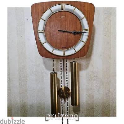 Vintage wall clock  ساعة انتيكا