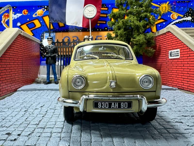 1/18 diecast Renault Dauphine Out of Print Color by Norev 0