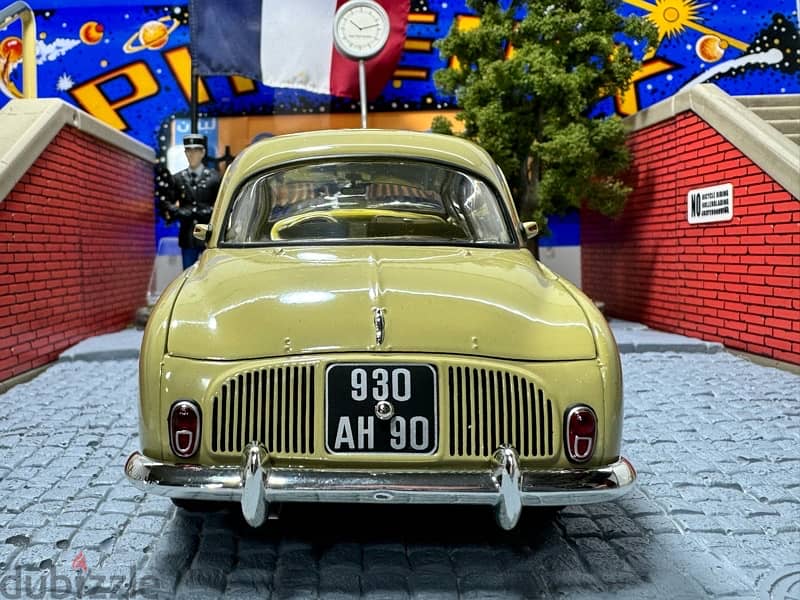 1/18 diecast Renault Dauphine Out of Print Color by Norev 10