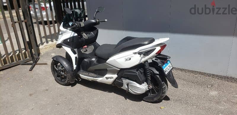 Quadro 350 0