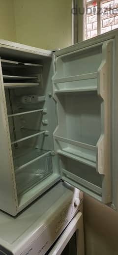 Media refrigerator
