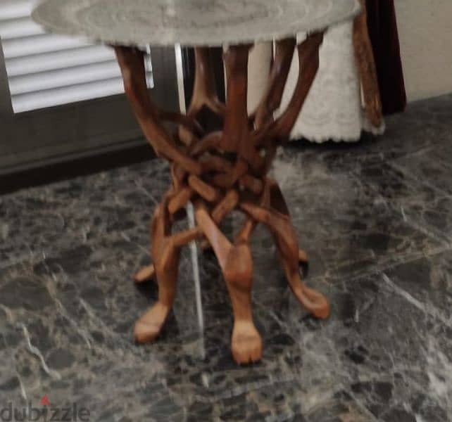 Hand carved Mahogany wooden stand. (Revised Price) 0