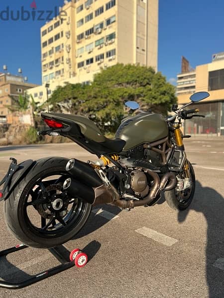 Ducati Monster 1200 S 3