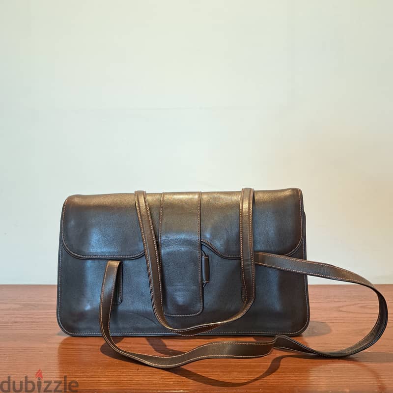 Salvatore Ferragamo - Brown Vara Leather Shoulder Bag (HB0015) 1