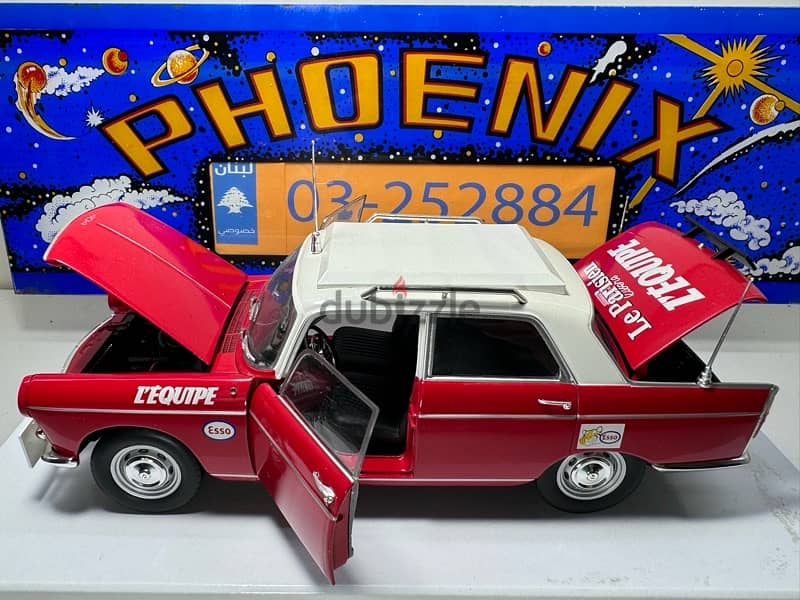 1/18 diecast Peugeot 404 Directeur De Course Tour De France By Norev 3