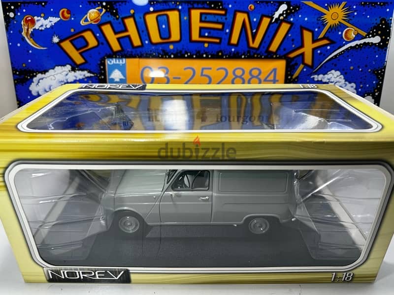 30% OFF!!  1/18 diecast Renault 4-F4 Delivery by Norev NEW 10