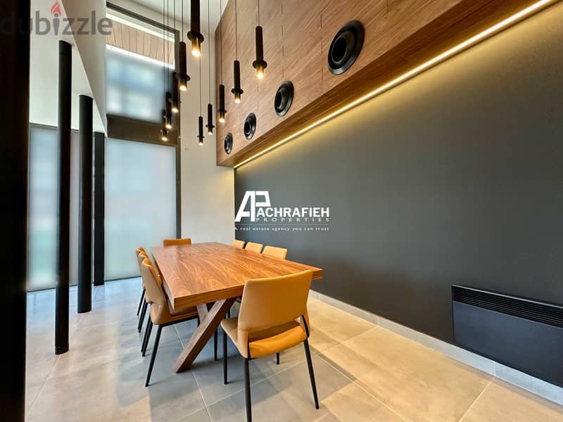 Loft For Sale in Achrafieh - شقة للبيع في الأشرفية 3