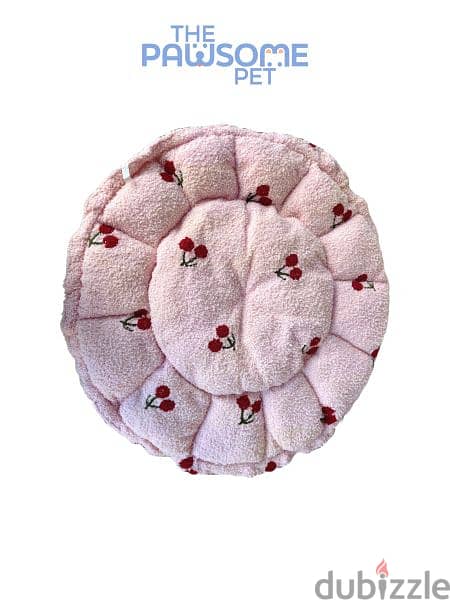 Pawsome's Circular Petal-Shape Bed 1