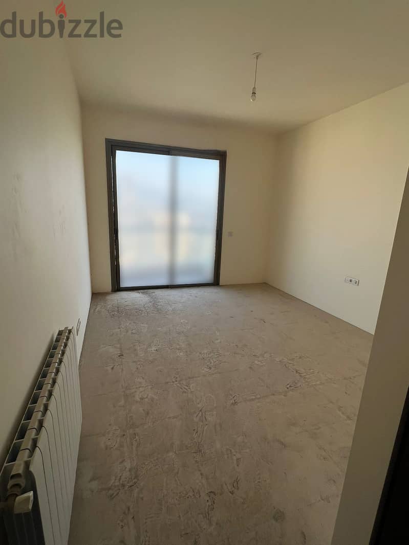 BRAND NEW IN ACHRAFIEH PRIME + SEA VIEW , GYM (400SQ) 4 BEDS (ACR-636) 3