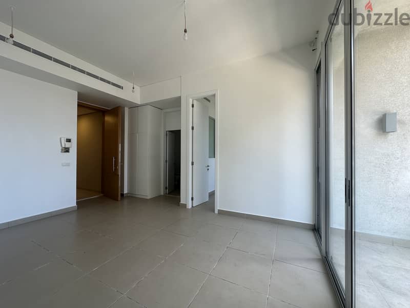 Achrafieh 1 Bedroom Apartment For Sale | Seaview | Shared Gym 1