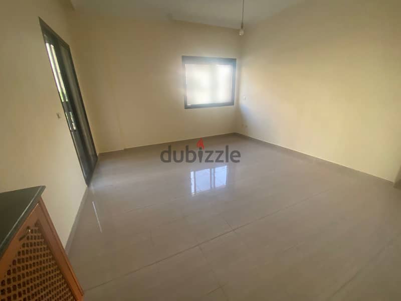 JNAH SPINEYS + TERRACE (400SQ) 4 BEDROOMS , (JN-629) 3