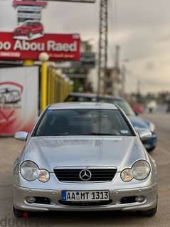 Mercedes-Benz C230 2005