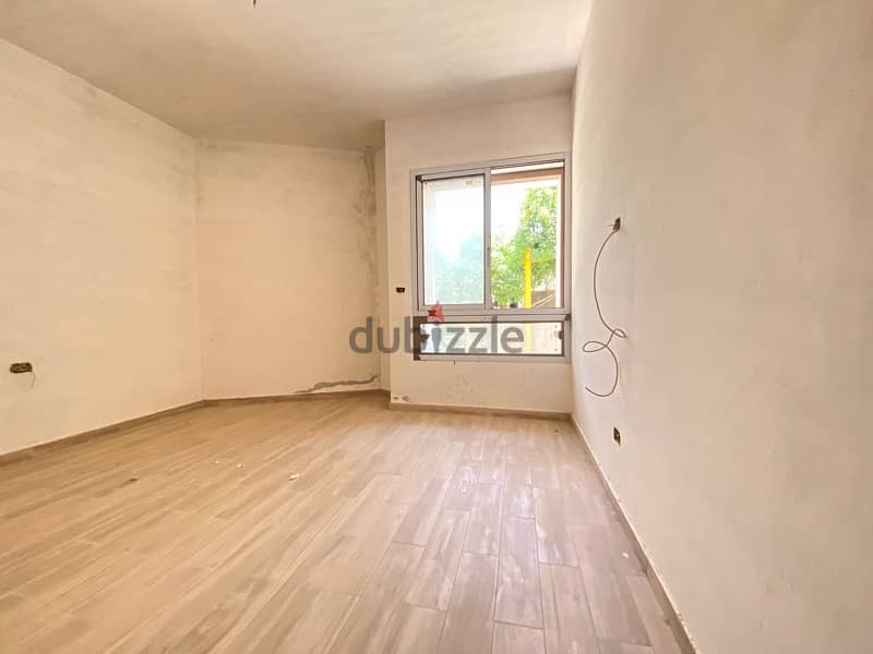 Apartment for Sale in Zekrit with a view. 5