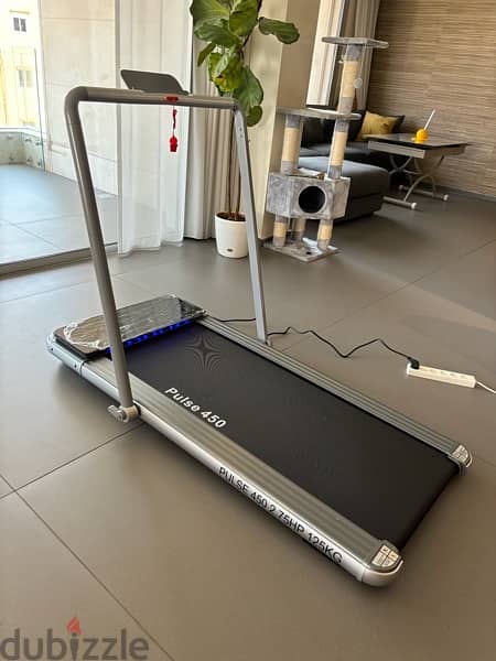 Foldable underbed treadmill 2.75 HP 125 kg 0