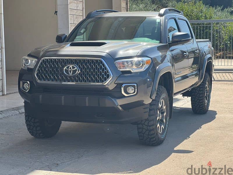 Tacoma trd sport 2016 clean carfax one owner and imported from texas 0