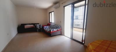 Apartment for sale in Furn El Chebbak شقة للبيع فرن الشباك