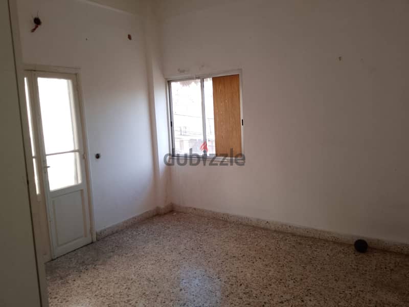 180 Sqm | Apartment For Rent In Hadath 4