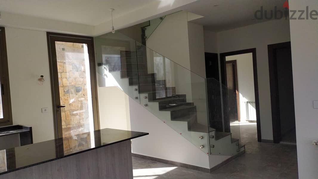 Prime location Duplex chalet in Faqra 4