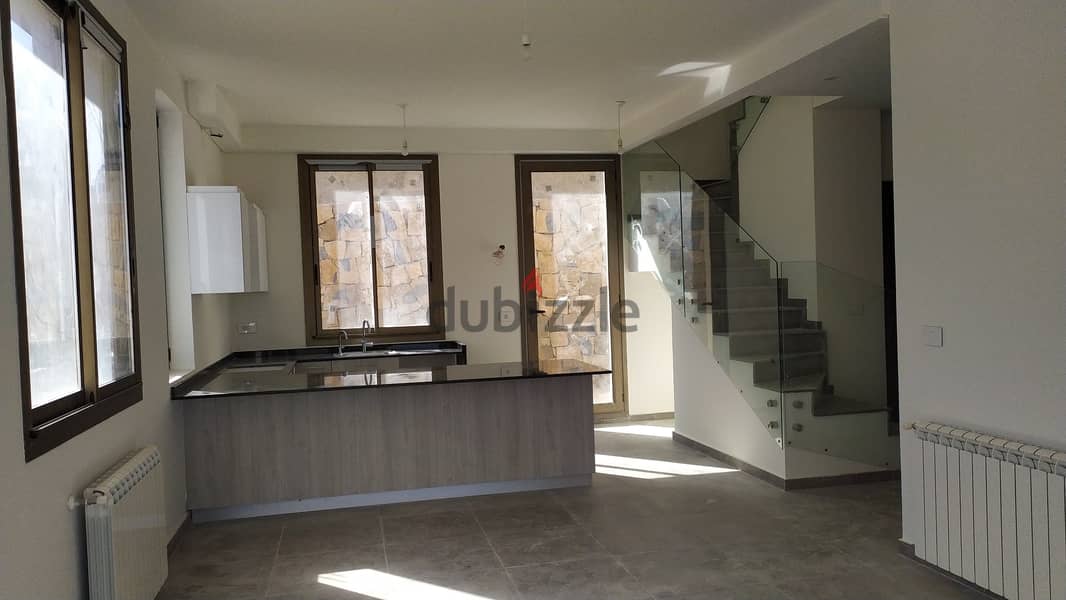 Prime location Duplex chalet in Faqra 5