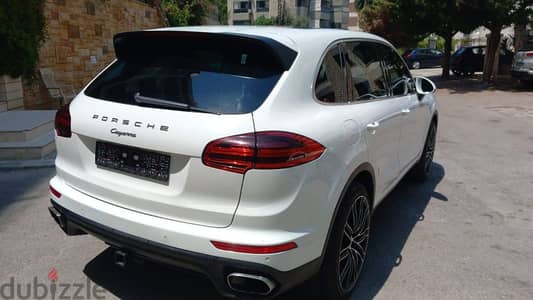 Porsche Cayenne 2016