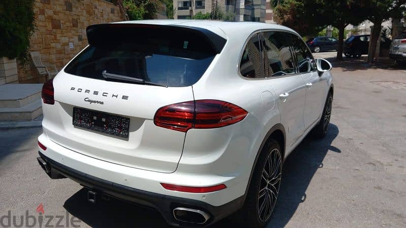 Porsche Cayenne 2016 0