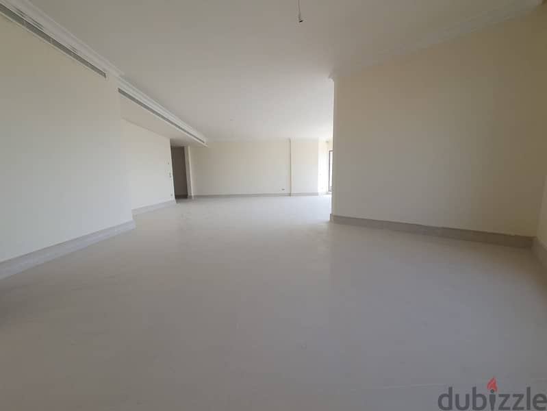 Apartment for sale in Sanayehشقة للبيع في الصنايع 16