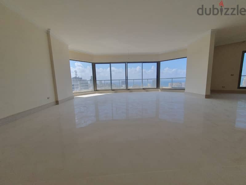 Apartment for sale in Sanayehشقة للبيع في الصنايع 1