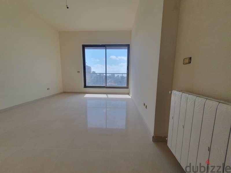 Apartment for sale in Sanayehشقة للبيع في الصنايع 10