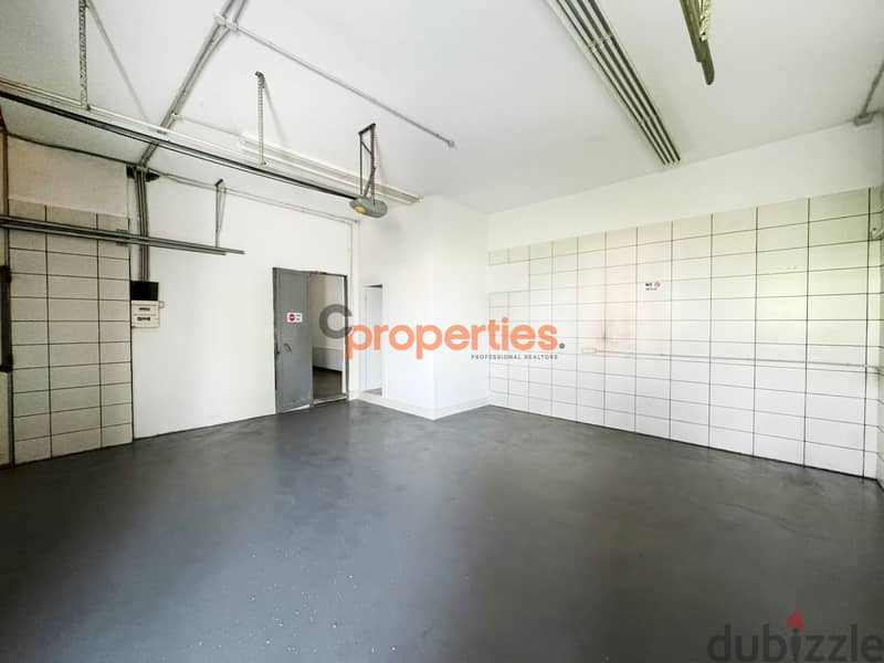 Industrial building for rent in Dbayeh بناية صناعية للإيجار  CPFS590 0