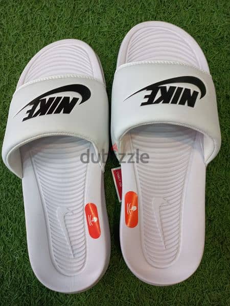 slipper مشيات  nike w adidas عدة مودلات وعدة اسعار 1