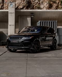 Range Rover Sport 2018 V6 , Clean Carfax . Black On Black