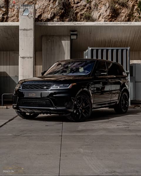 Range Rover Sport 2018 V6 , Clean Carfax . Black On Black 0