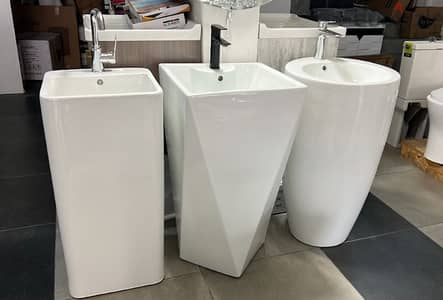 مغاسل حمام صبة وحدة طويل. tall toilet basin sinks