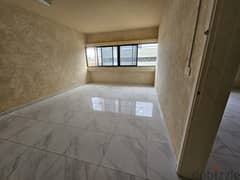 RWB280MT - Office for rent in Jbeil 0