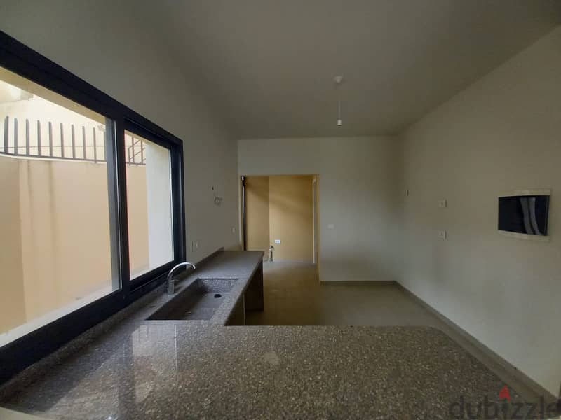 Apartment For Rent in Nabey شقة للإيجار في النبيه 6