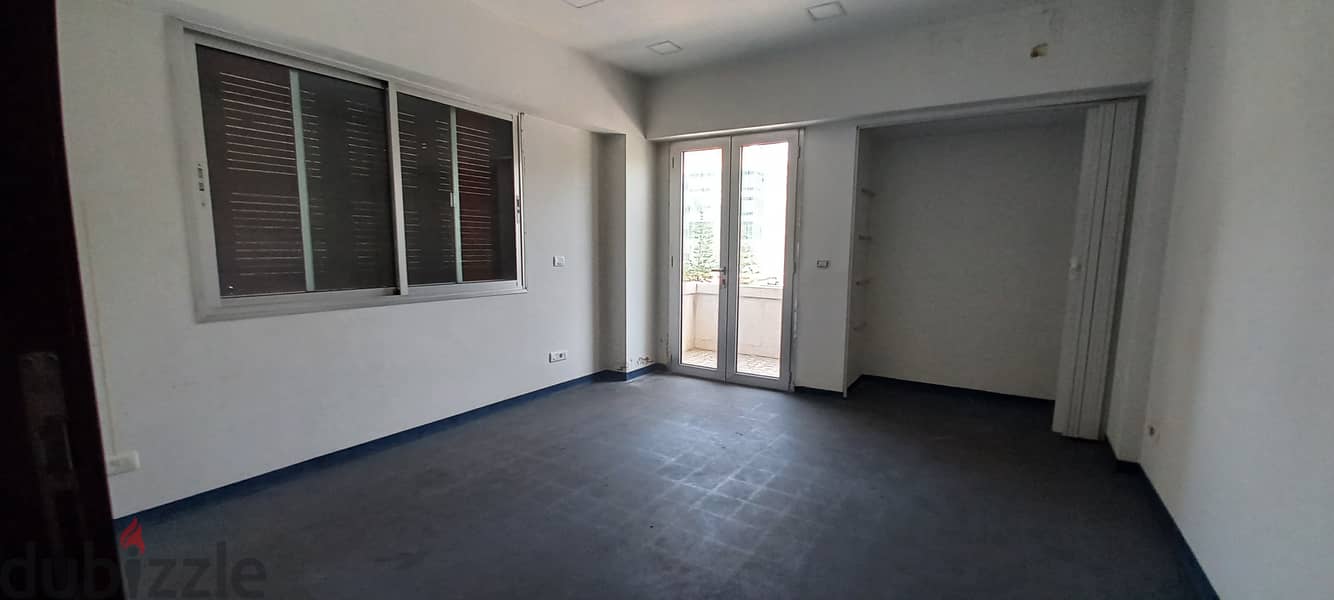 Sea view office newly renovated for rent in Jal el Dibمكتب مطل 6